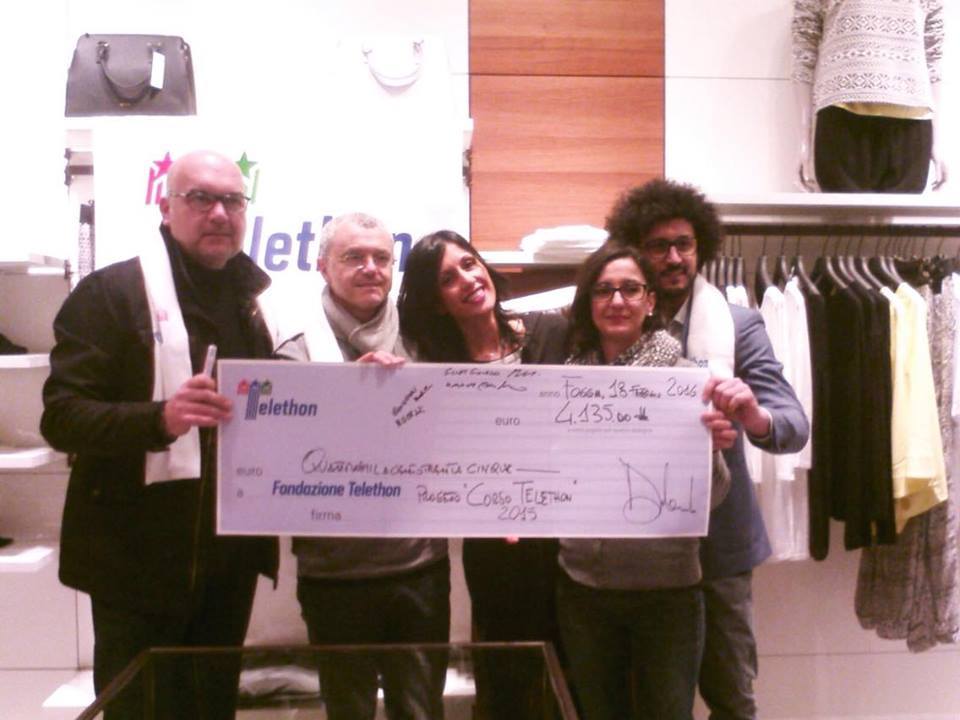 Corso Telethon, gara di solidarietà tra i negozi di Foggia