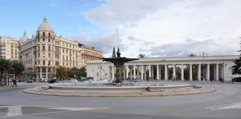 Piazza Cavour a Foggia chiusa al traffico