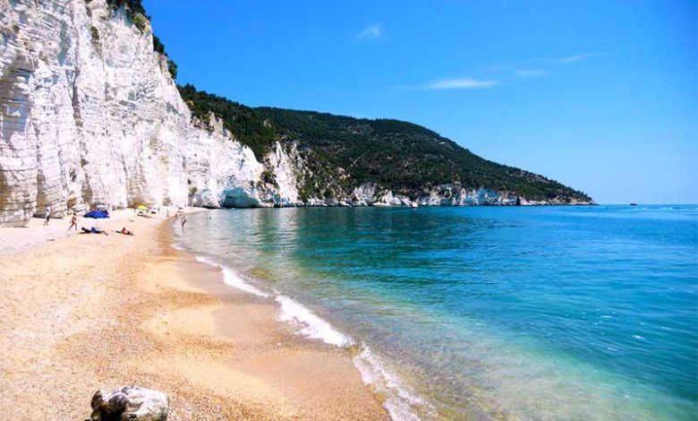 spiaggia mattinatella mattinata più belle spiagge gargano