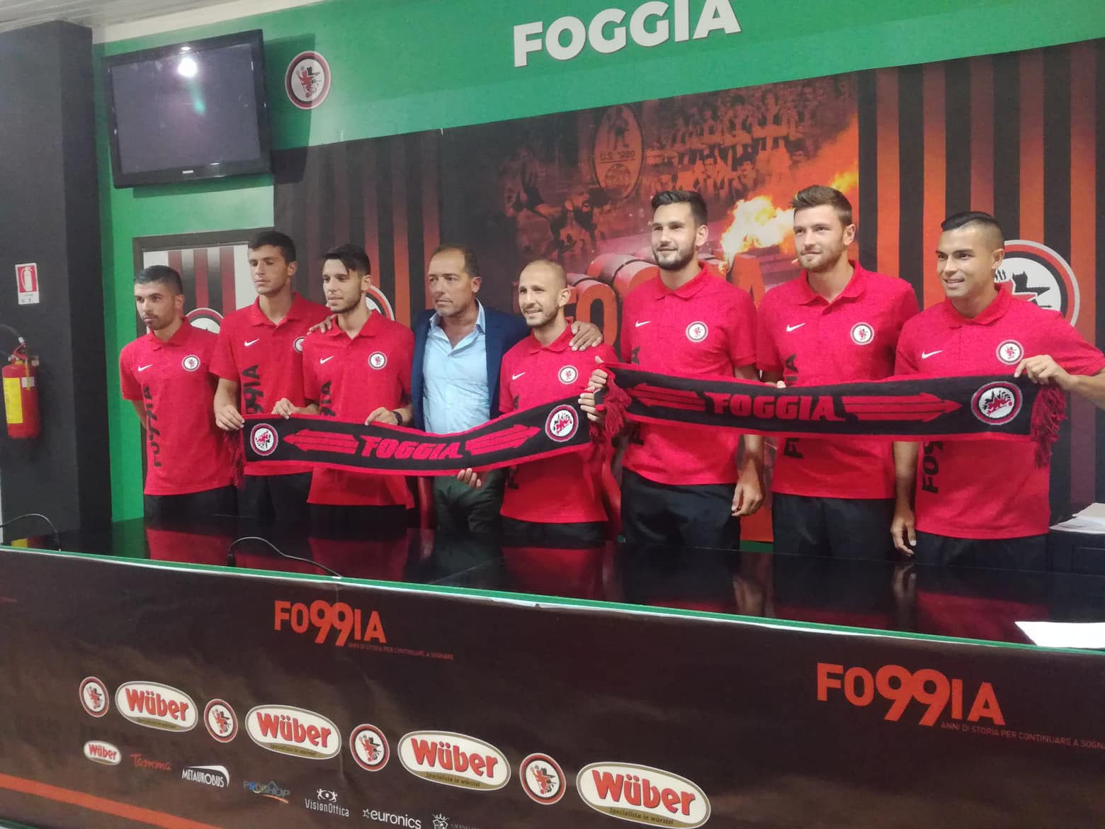 39594047 275196603094897 3634640778891886592 N