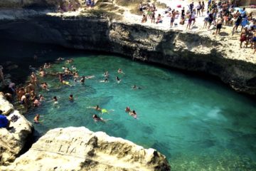 Grotta Della Poesia