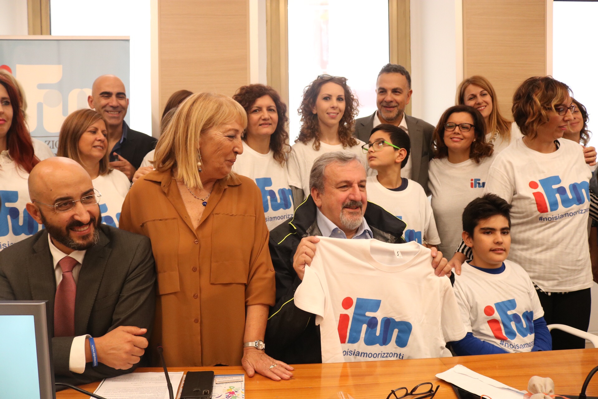 Ifun Michele Emiliano E Gruppo