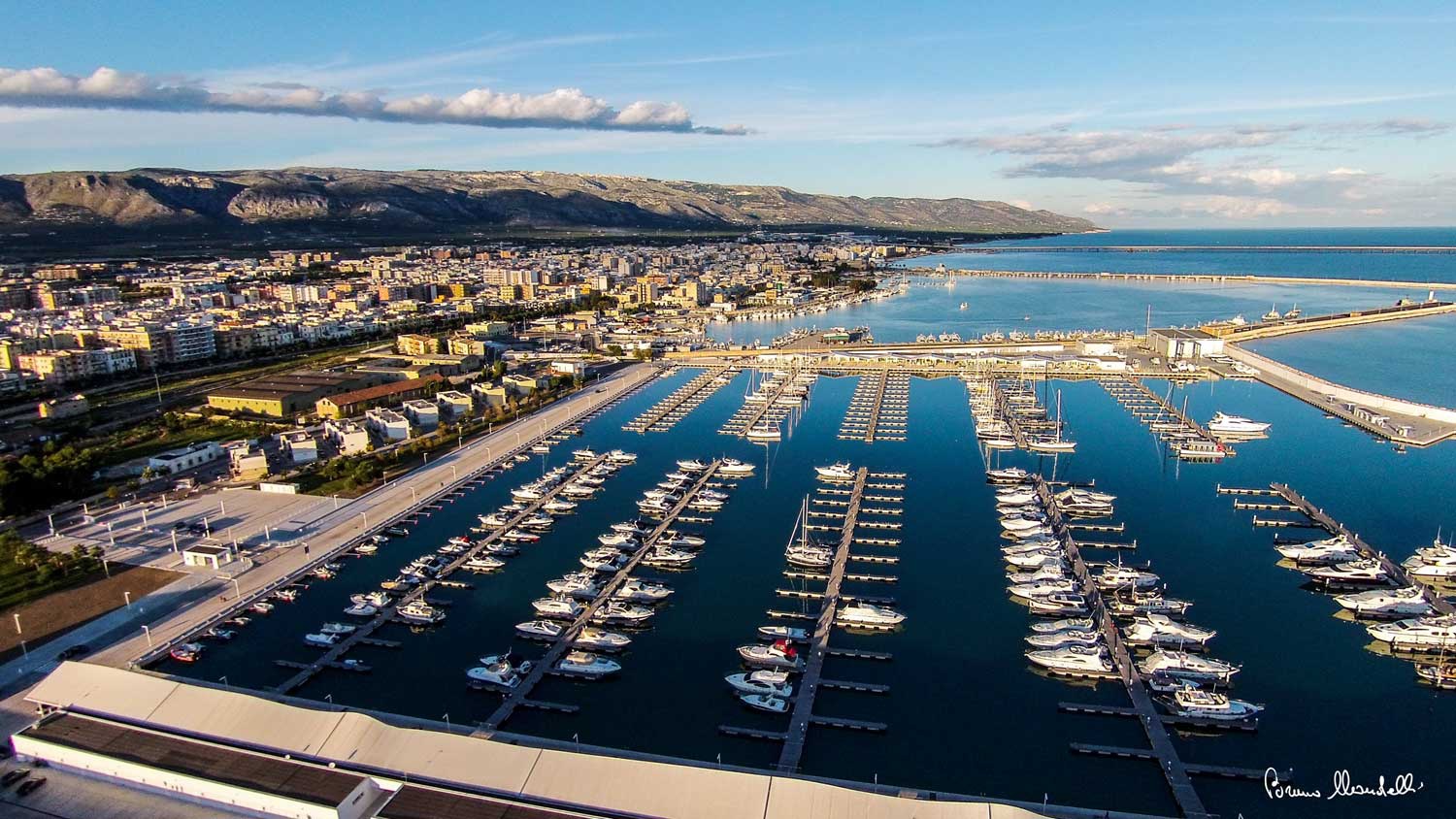 Aperitivo In Marina