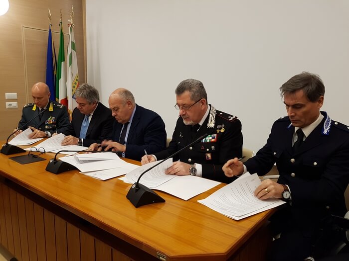 Regione Puglia sconti forze dell'ordine