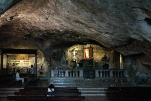 Grotta San Michele