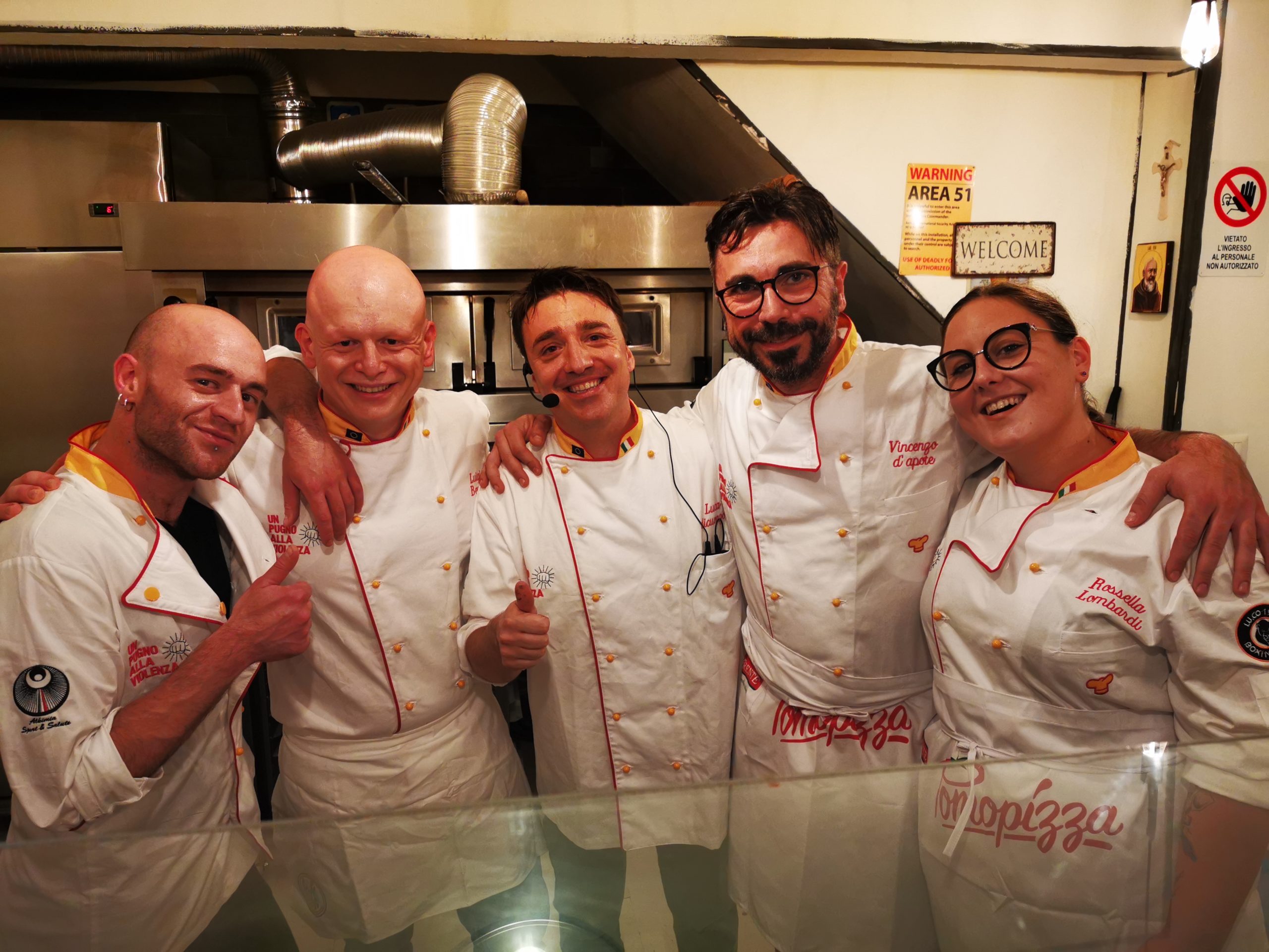 peschici-cento-pizze-contro-bullismo