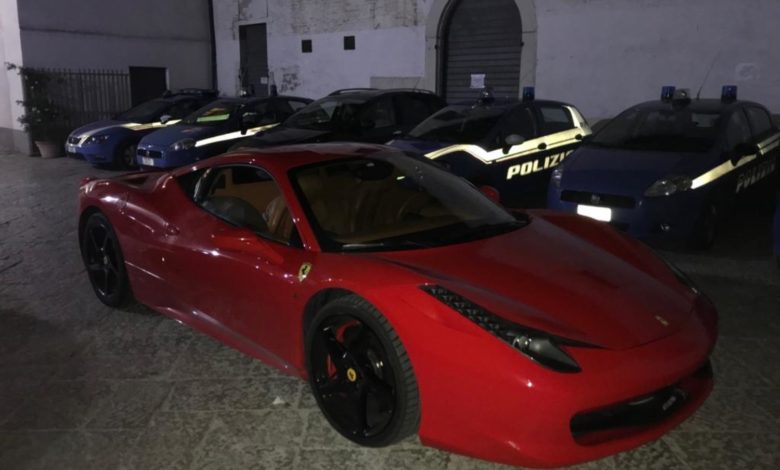foggia-ferrari-rubata