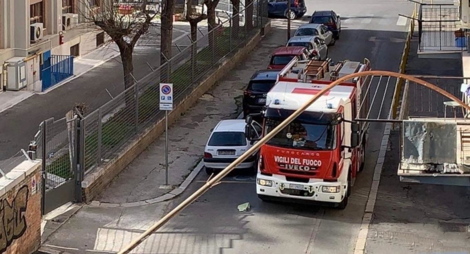 foggia-palo-caduto
