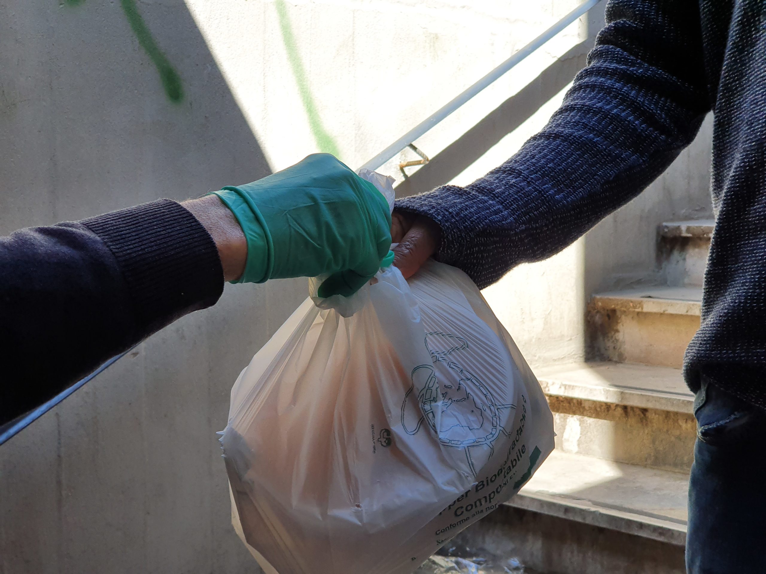 puglia-allenaza-povertà
