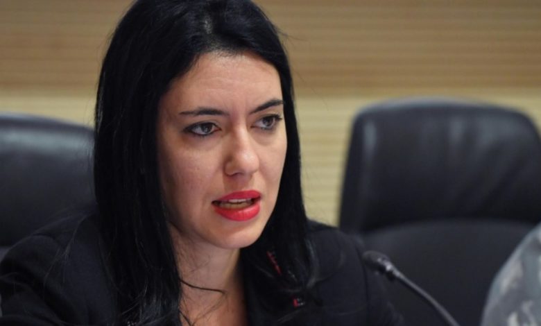 lucia azzolina