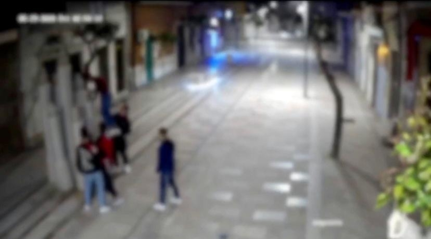 apricena-urla-ragazzi