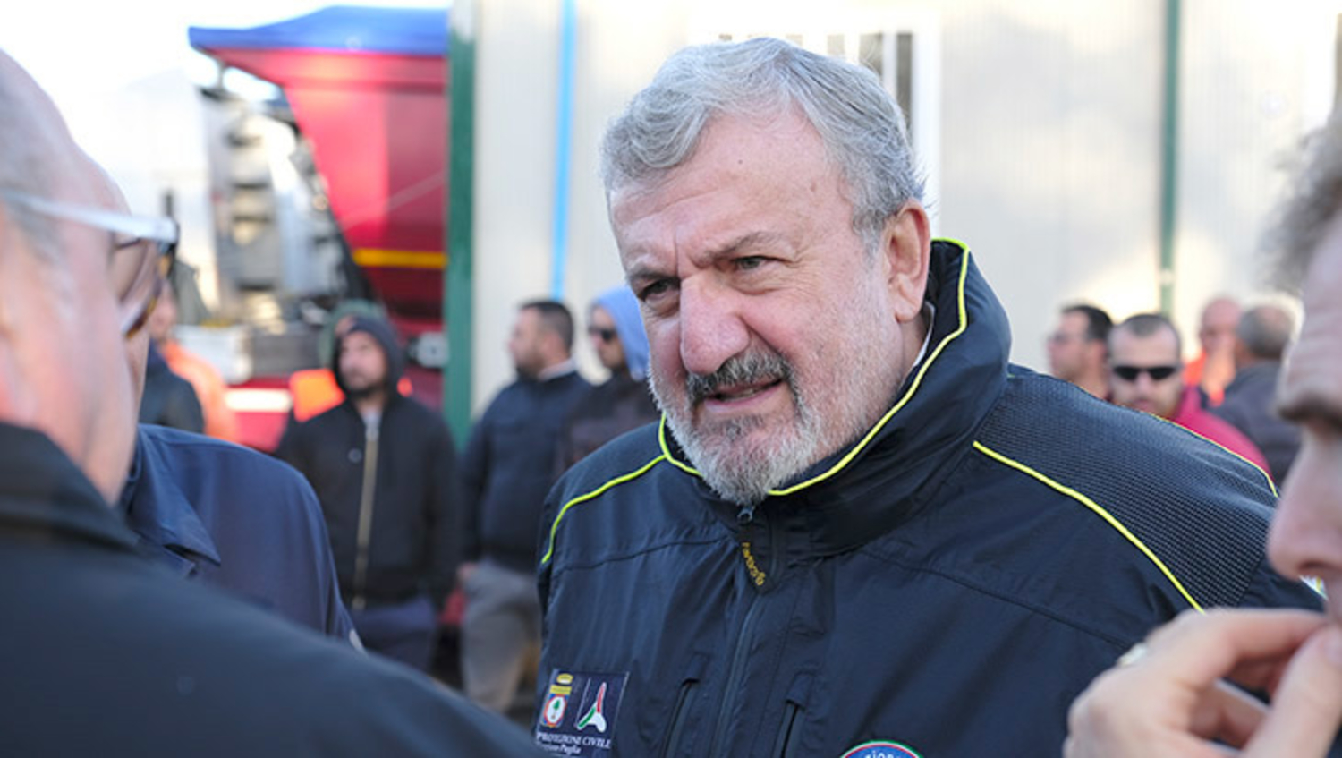 michele-emiliano-puglia