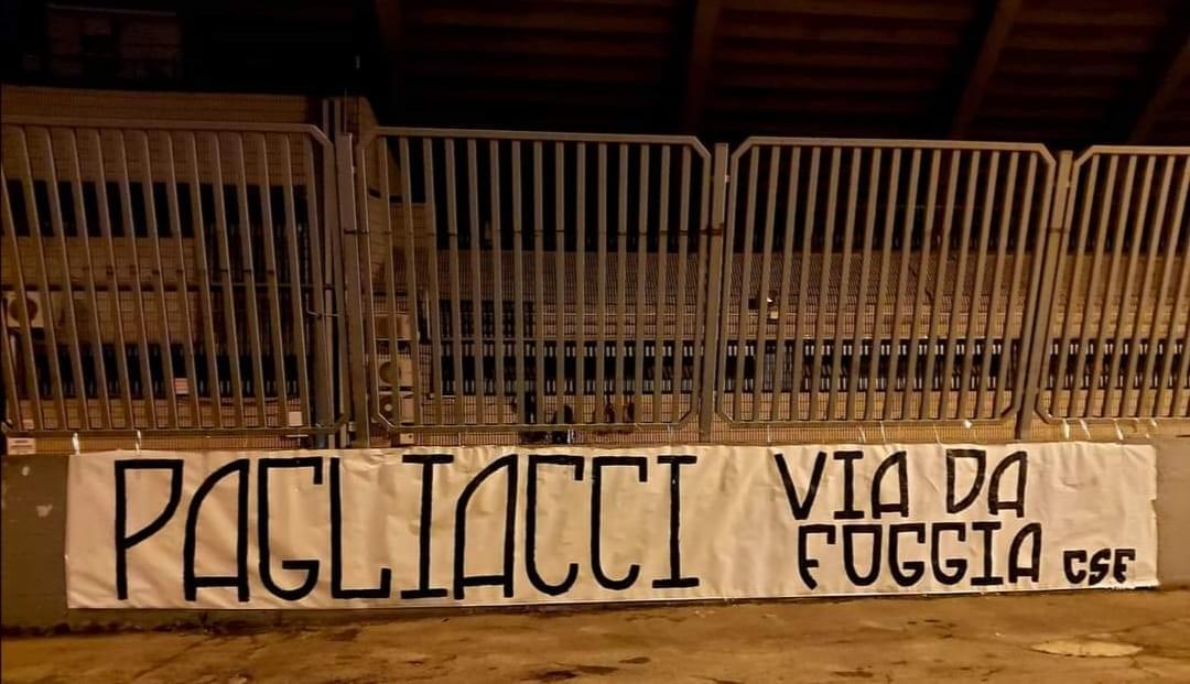 foggia striscione