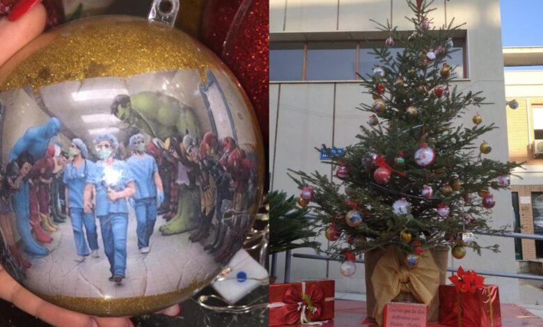 riuniti albero di Natale