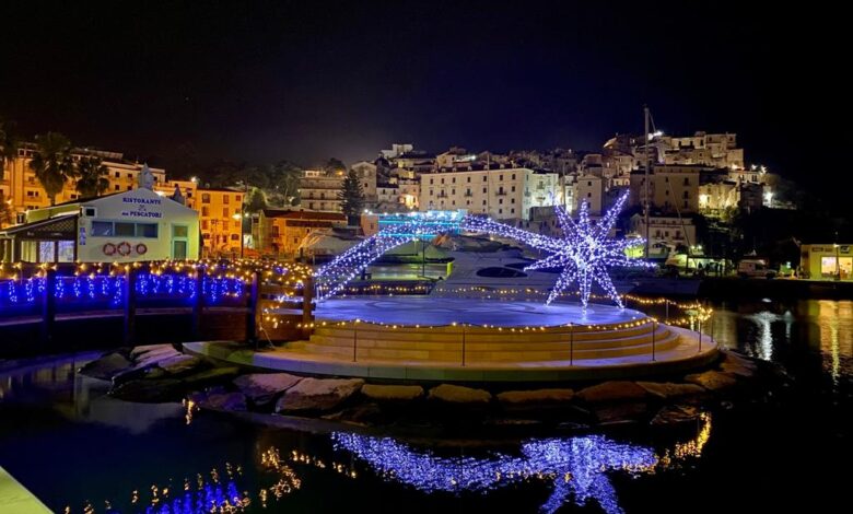 Stella di Natale - Porto Turistico Rodi Garganico