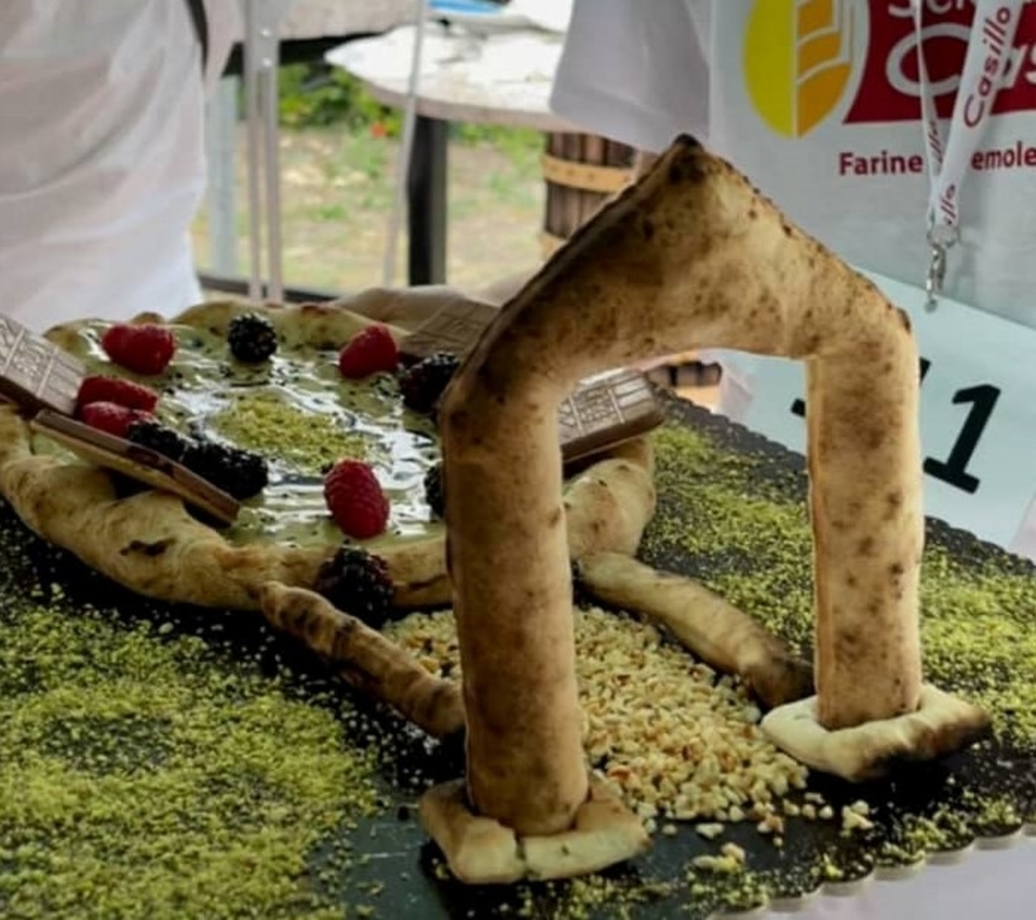 lucera anfiteatro pizza