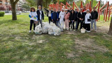 Photo of I volontari intervengono per la Giornata della Terra La Via della Felicità organizza una raccolta rifiuti in Via Martiri di Via Fani a Foggia