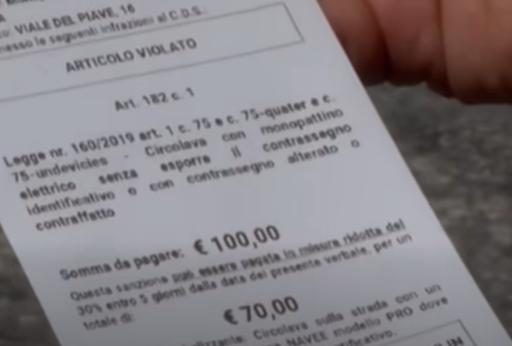Multa targa monopattino